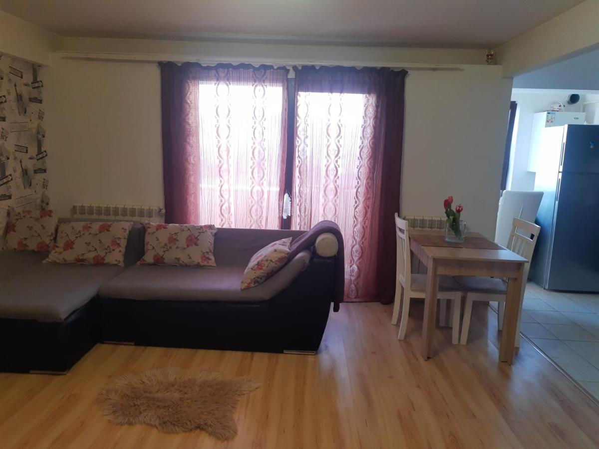 Apartament 3 Camere Râmnicu Vâlcea Exterior foto